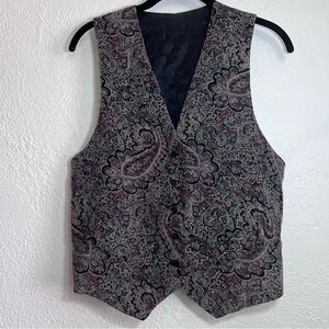 Paisley Patterned Vest